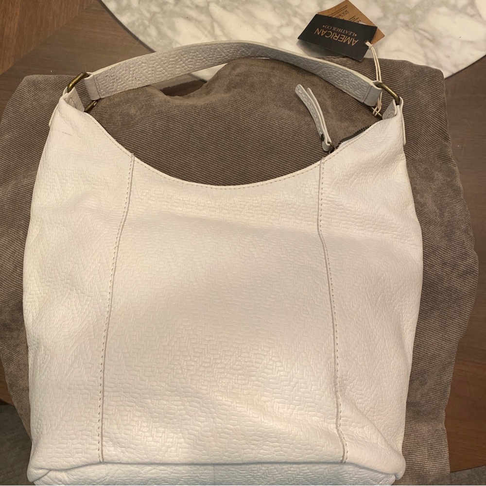 American Leather Company Carrie Hobo Shoulder. Bag-white, NWT